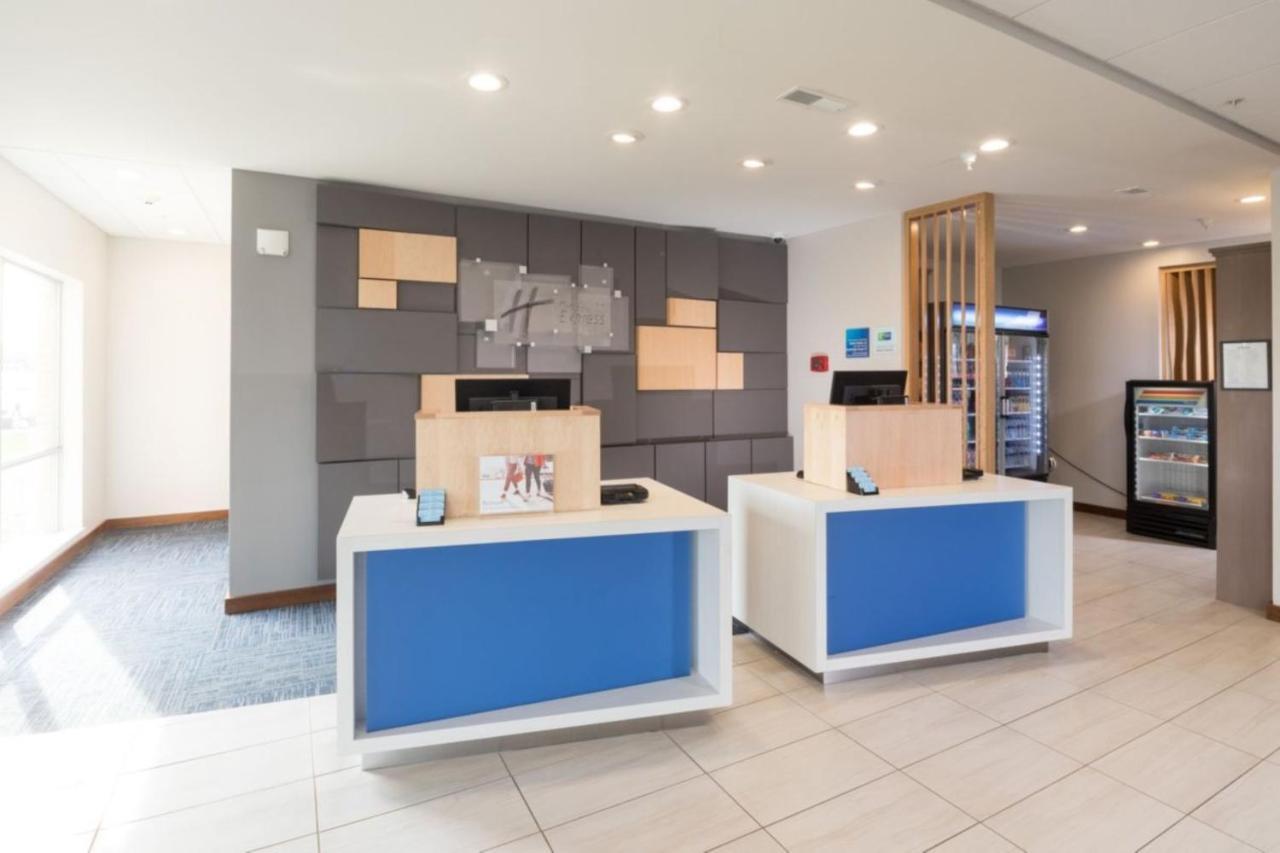 Holiday Inn Express & Suites - Michigan City By Ihg Екстер'єр фото
